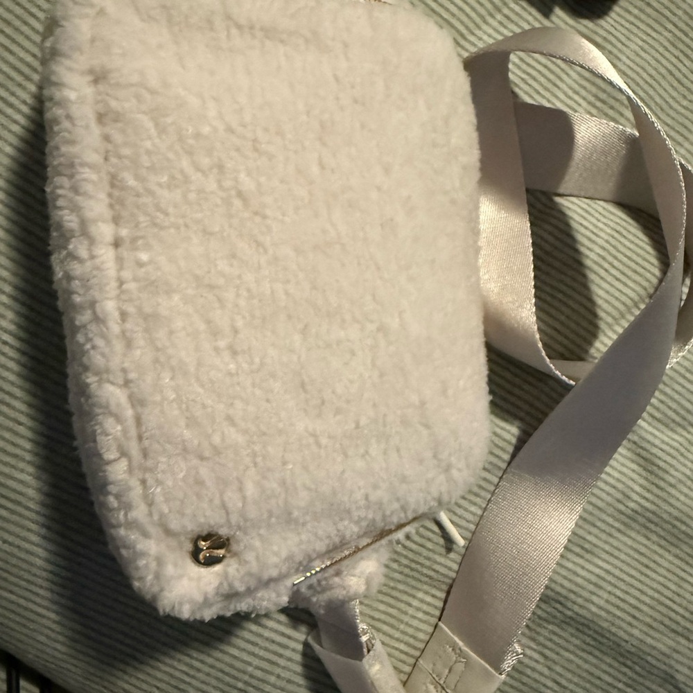 Lululemon Fuzzy White Belt Bag